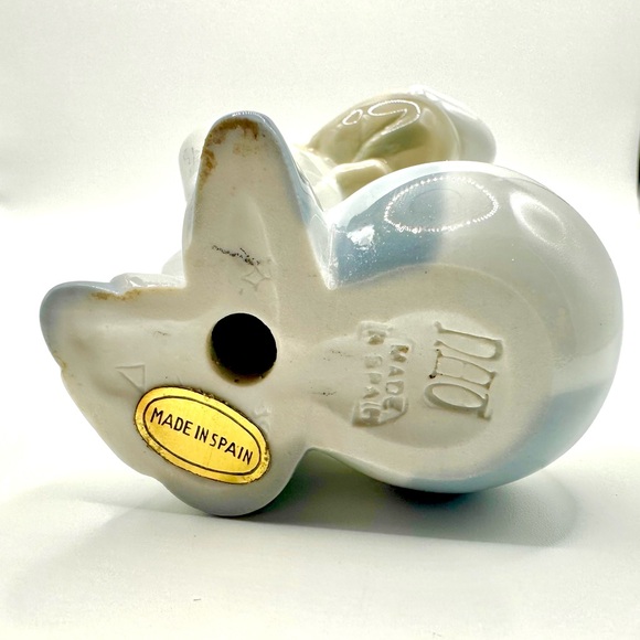 RARE Adorable Vintage Nao Lladro Young Girl in Pj's with Puppy Dog, High Gloss - Picture 5 of 8